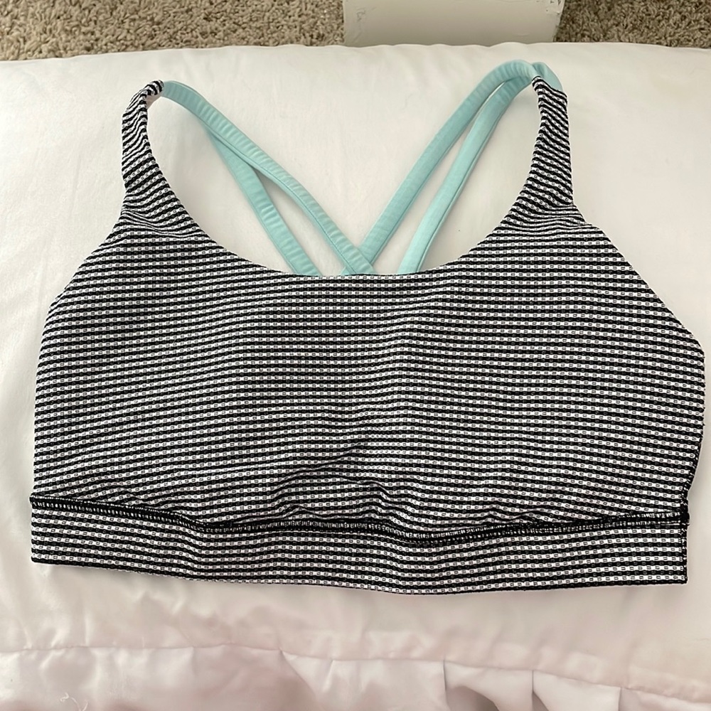 lululemon sports bra